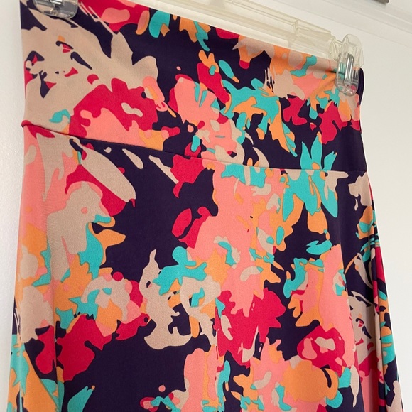 Closet closing Thursday!! LuLaRoe - Azure Skirt - Picture 2 of 3